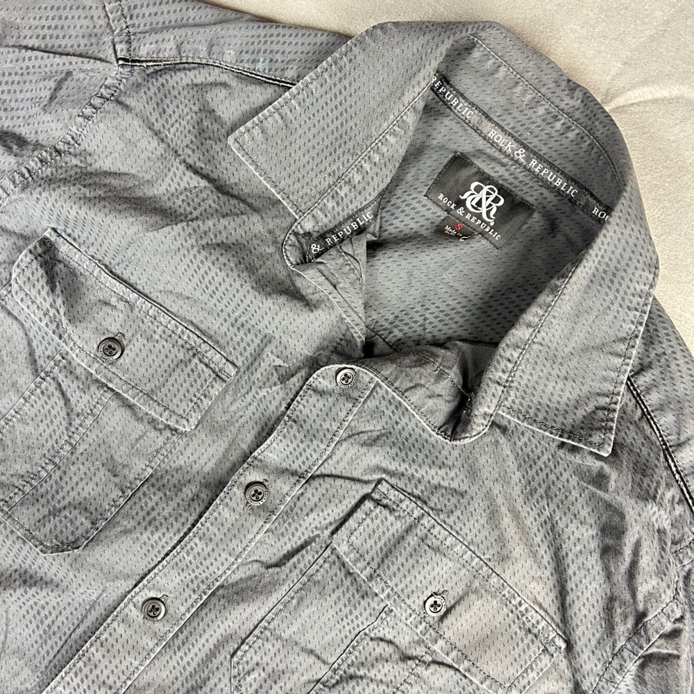 Rock & Republic Button Down Mens Small Black Long Sleeve Roll Tab Textured Shirt